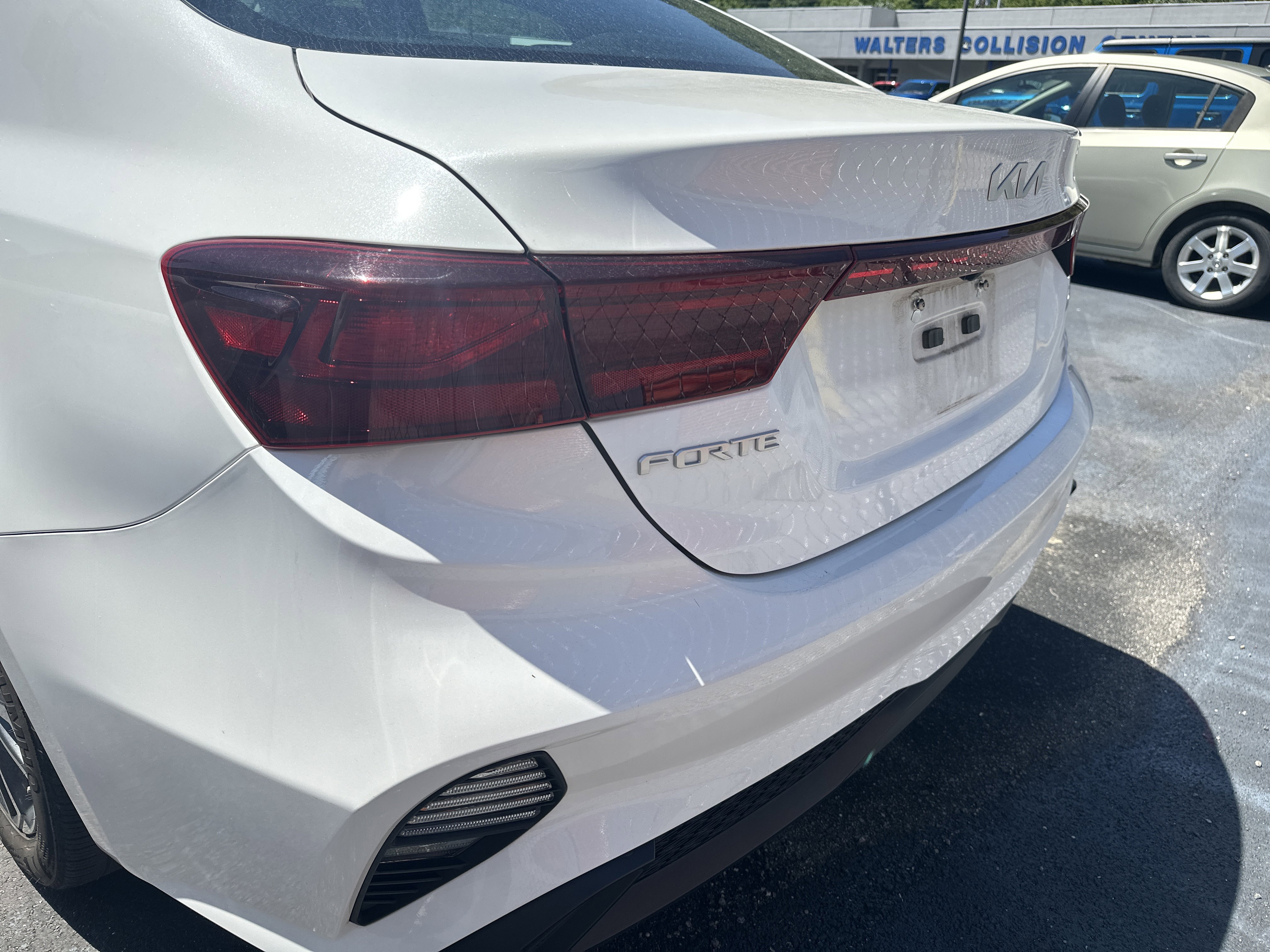 Used 2024 Kia Forte LXS FWD image 6