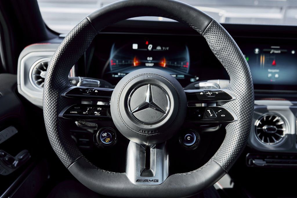 Used 2025 Mercedes-Benz G 63 AMG 4MATIC image 55
