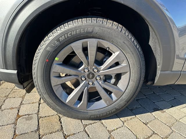 New 2026 Ford Explorer Active w/ Active Comfort Package AWD/4WD image 15