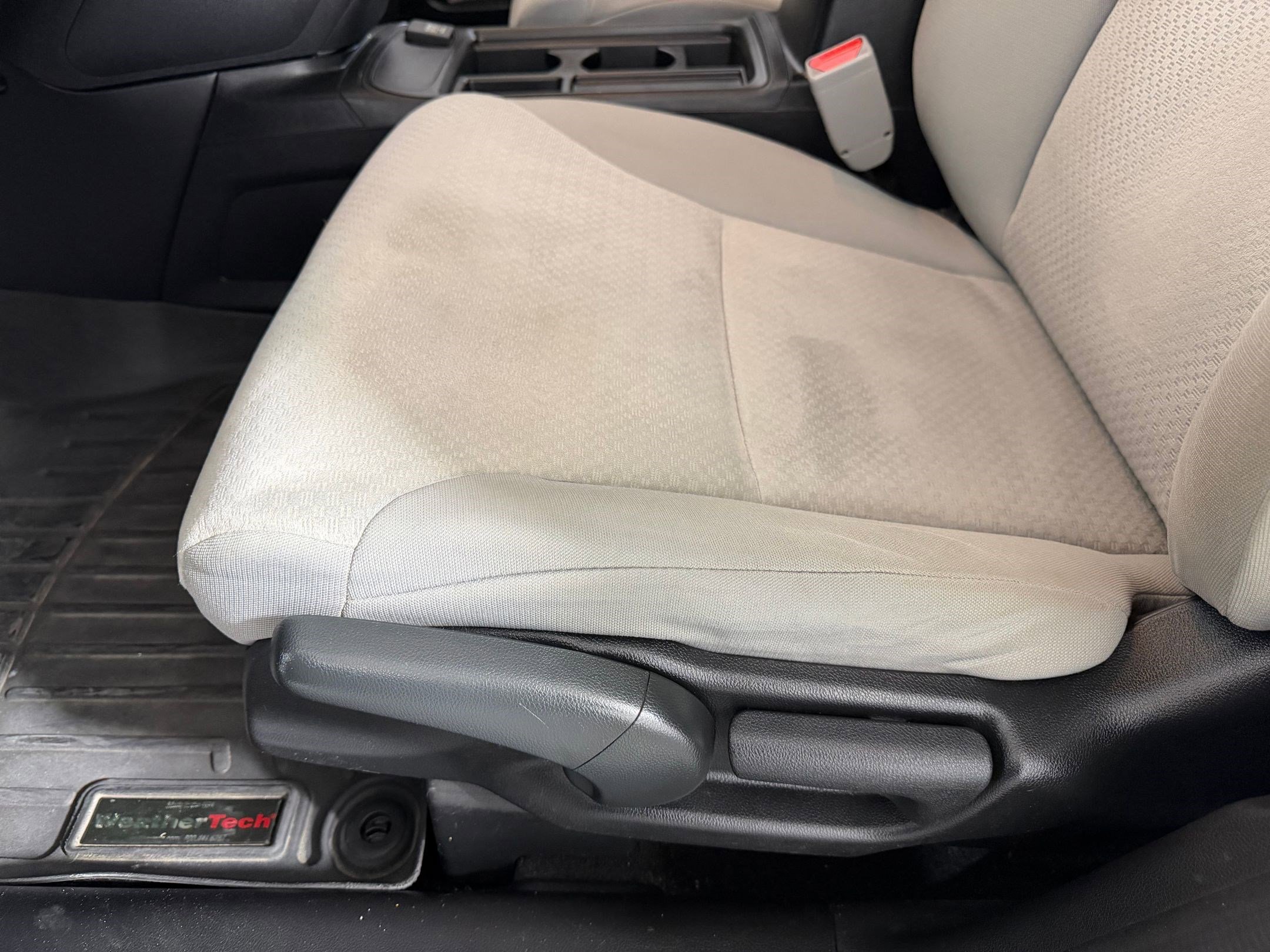 Used 2016 Honda CR-V LX image 11
