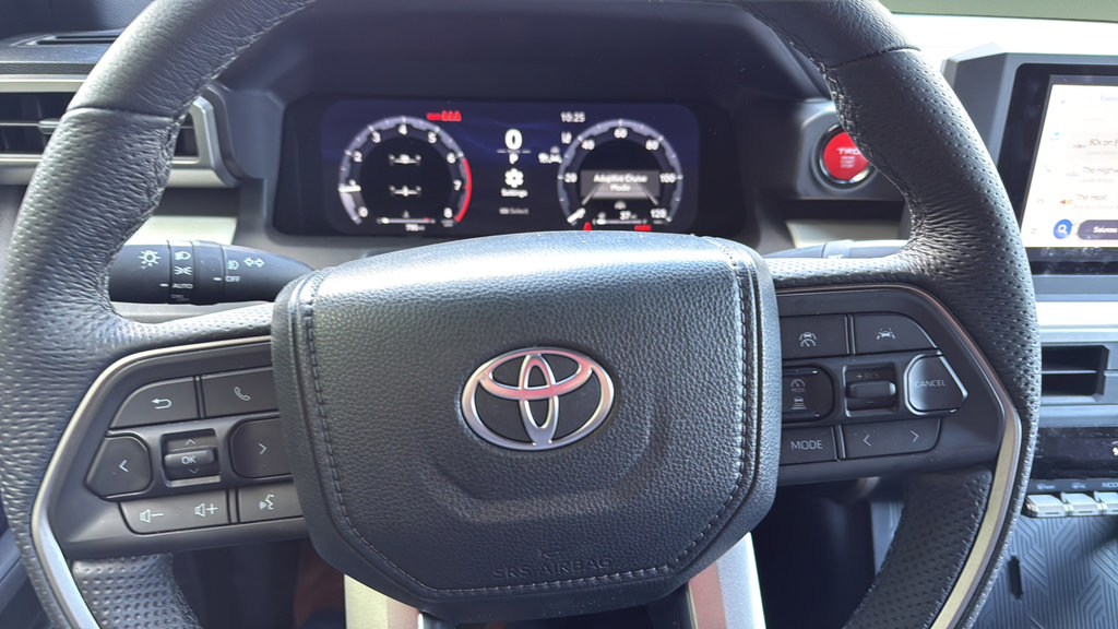 Used 2024 Toyota Tacoma TRD Sport AWD/4WD image 22