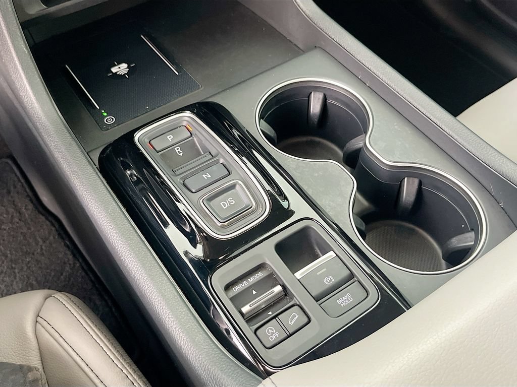 Used 2025 Honda Pilot EX-L image 17