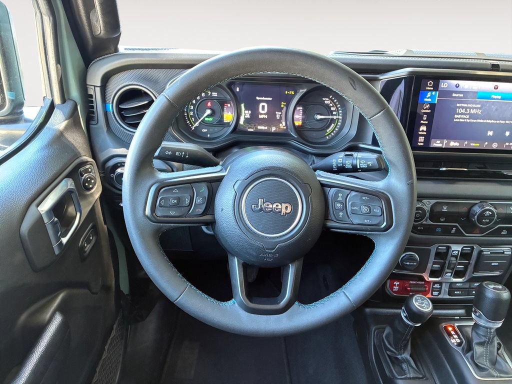 Used 2024 Jeep Wrangler Unlimited Rubicon 4xe AWD/4WD image 12