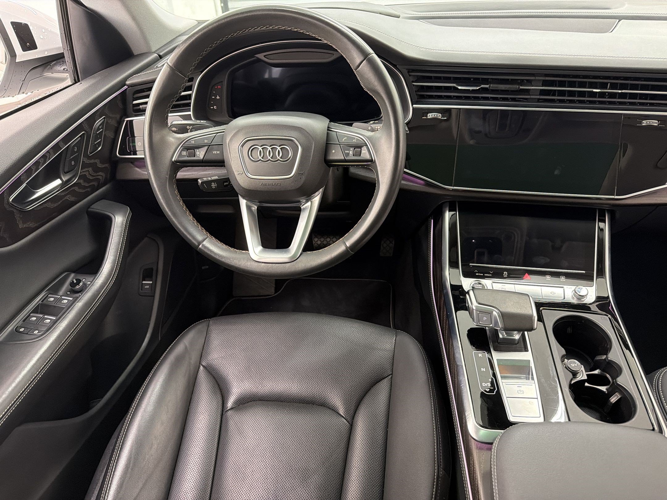 Used 2022 Audi Q8 Prestige w/ Prestige Package AWD/4WD image 30