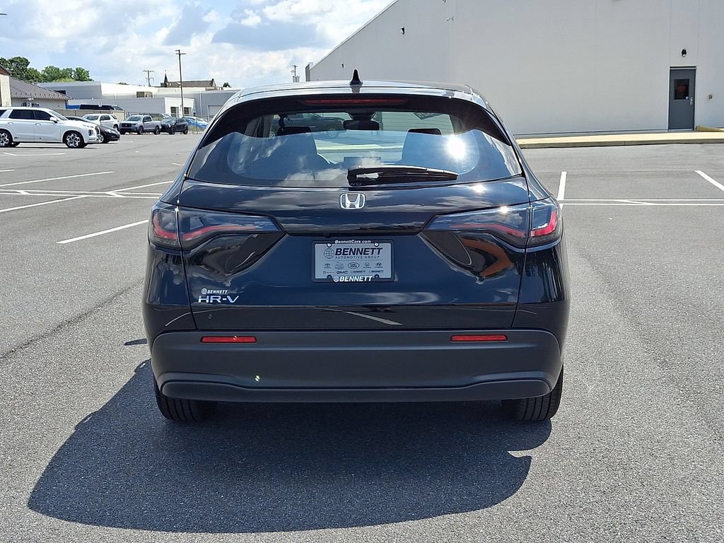 Used 2025 Honda HR-V LX image 5