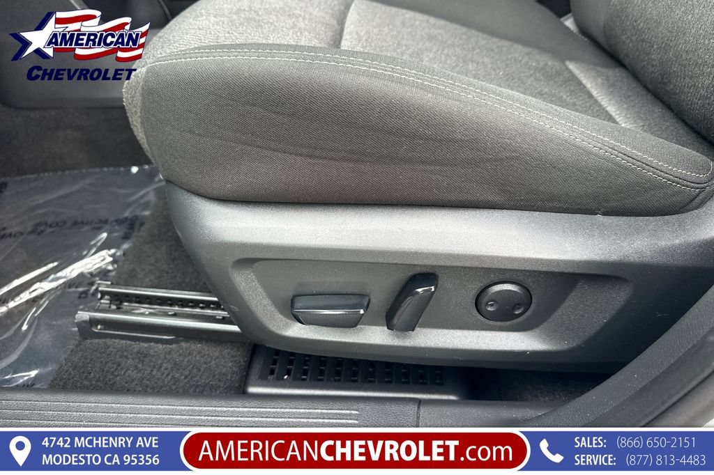 Used 2024 Nissan Rogue SV FWD image 14