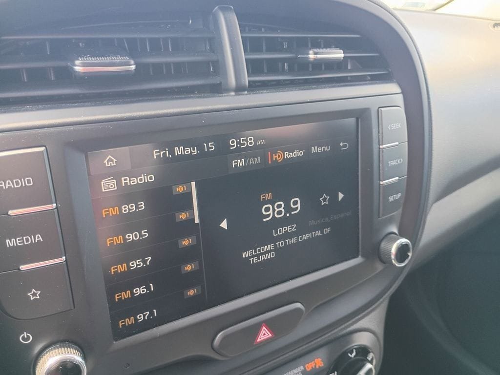 Used 2025 Kia Soul LX w/ LX Technology Package FWD image 20