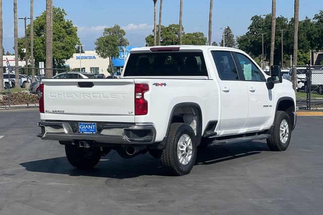 Used 2025 Chevrolet Silverado 2500 LT w/ Convenience Package AWD/4WD image 4