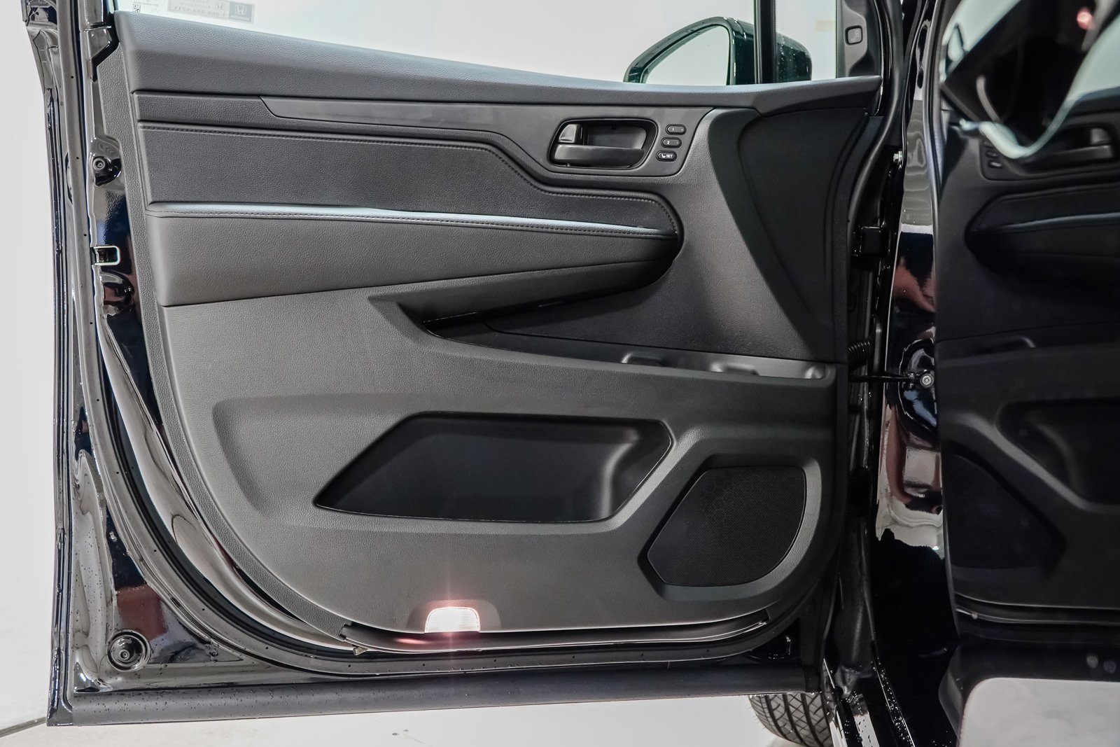 New 2026 Honda Odyssey Sport-L image 16