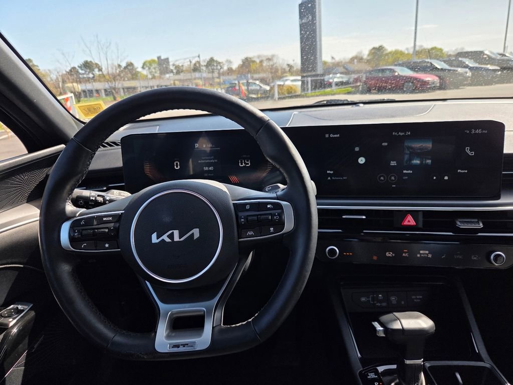 Used 2025 Kia K5 GT-Line w/ GT-Line Premium Package AWD/4WD image 9