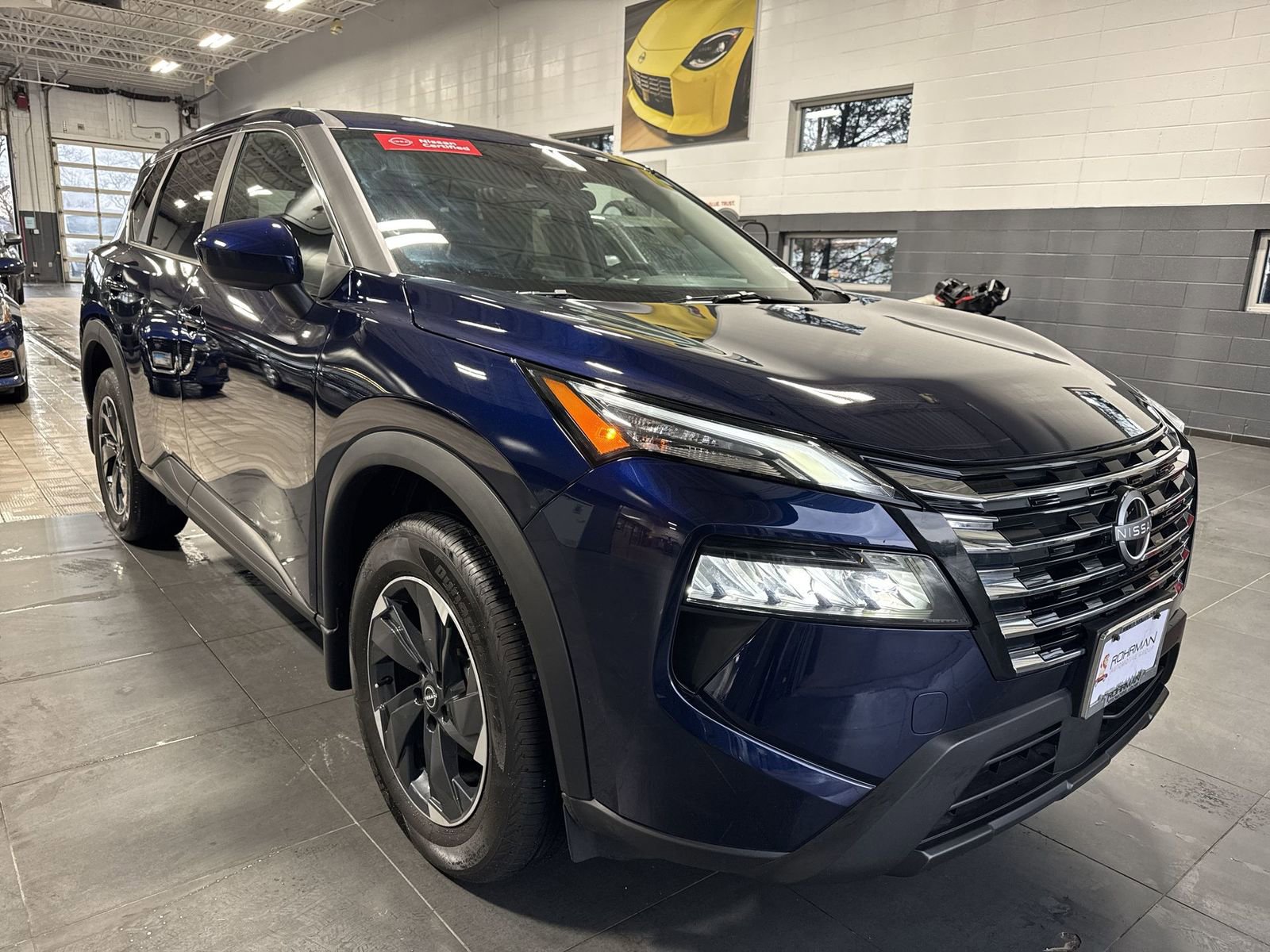 Certified 2026 Nissan Rogue SV image 10