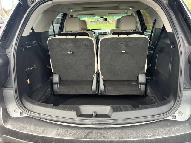 Used 2016 Ford Explorer Platinum AWD/4WD image 11