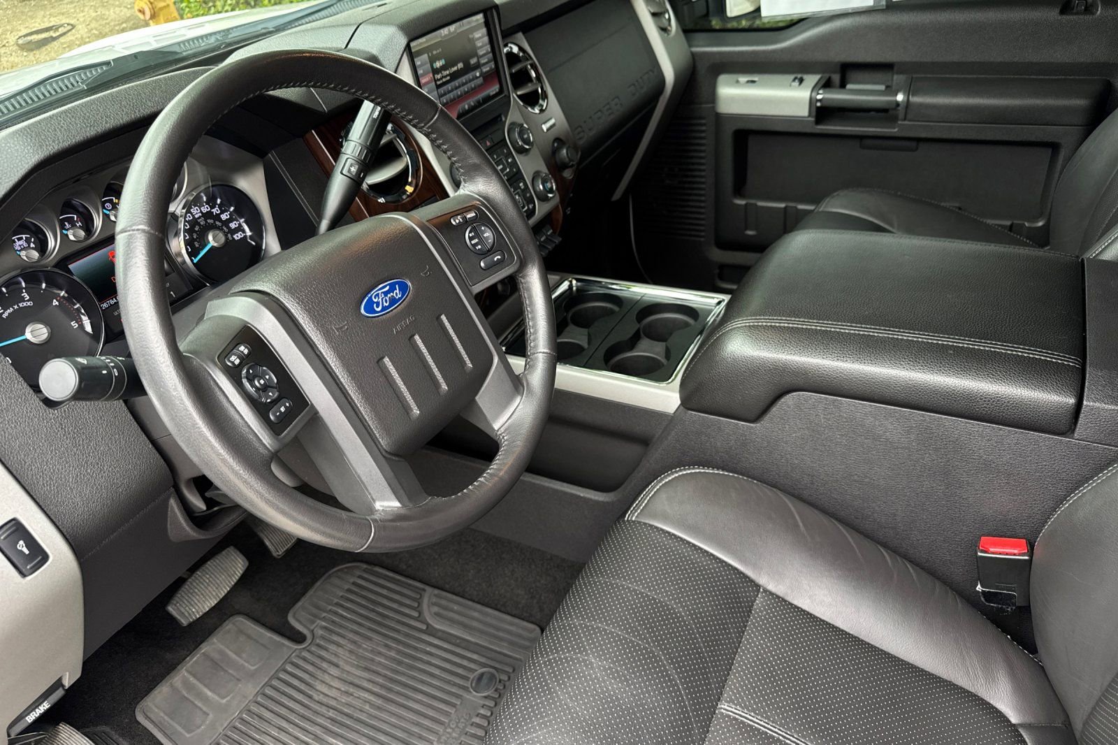 Used 2014 Ford F350 Lariat w/ Lariat Ultimate Package AWD/4WD image 10