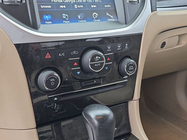 Used 2012 Chrysler 300 RWD image 17