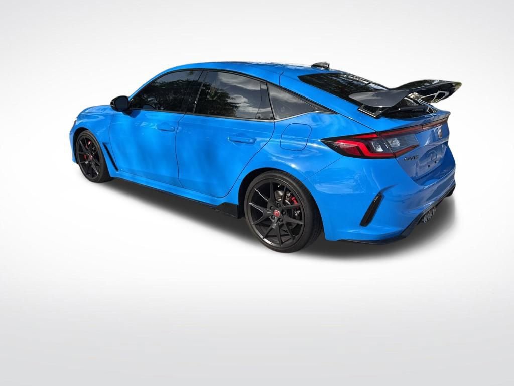 Used 2024 Honda Civic Type R image 3