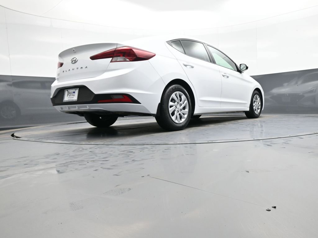 Used 2020 Hyundai Elantra SE w/ Cargo Package (C1) image 29