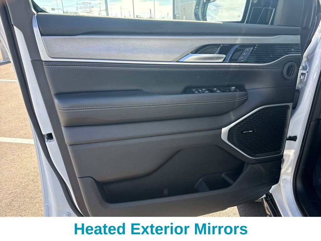 New 2026 Jeep Grand Wagoneer L 4WD w/ Premium Group I image 12