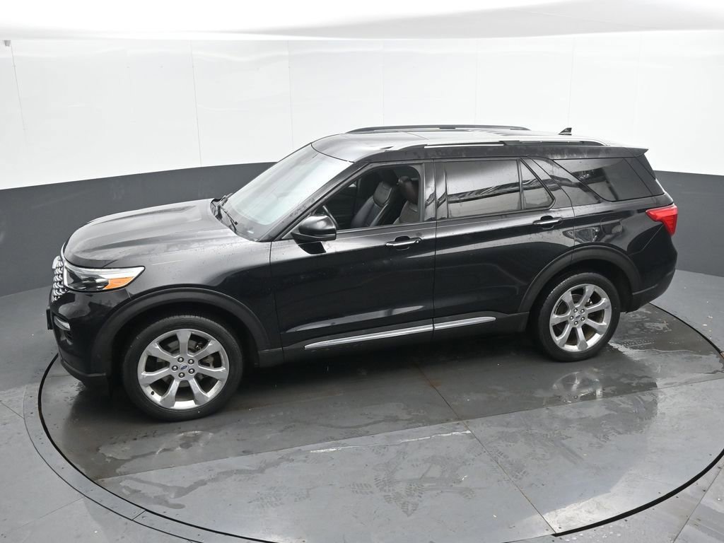 Used 2020 Ford Explorer Platinum w/ Premium Technology Package image 19