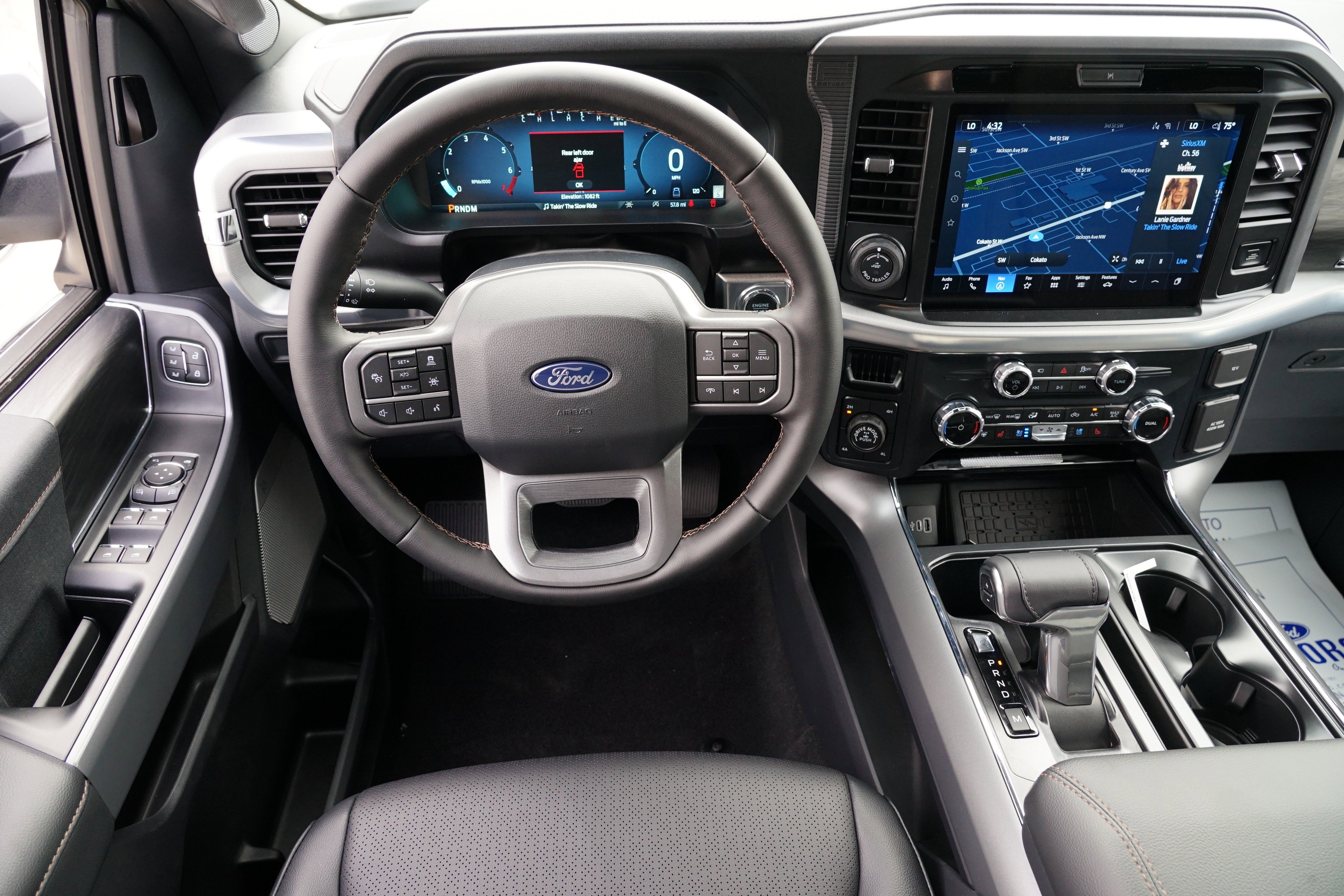 New 2025 Ford F150 Lariat w/ Equipment Group 502A High image 23