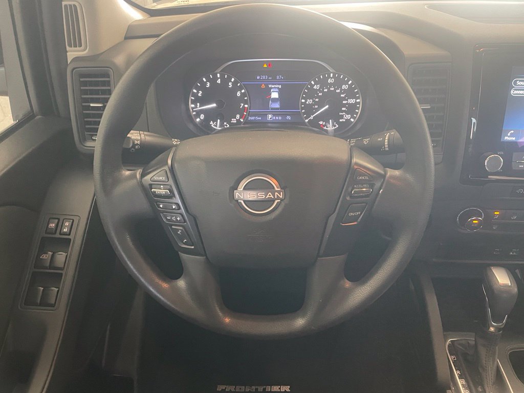 Used 2024 Nissan Frontier S RWD image 13