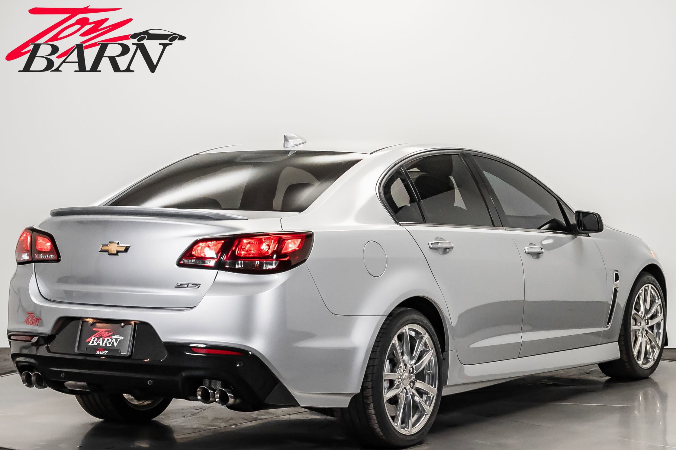 Used 2015 Chevrolet SS image 5
