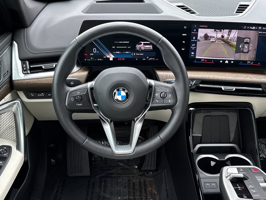 Used 2026 BMW X1 xDrive28i w/ Technology Package AWD/4WD image 14