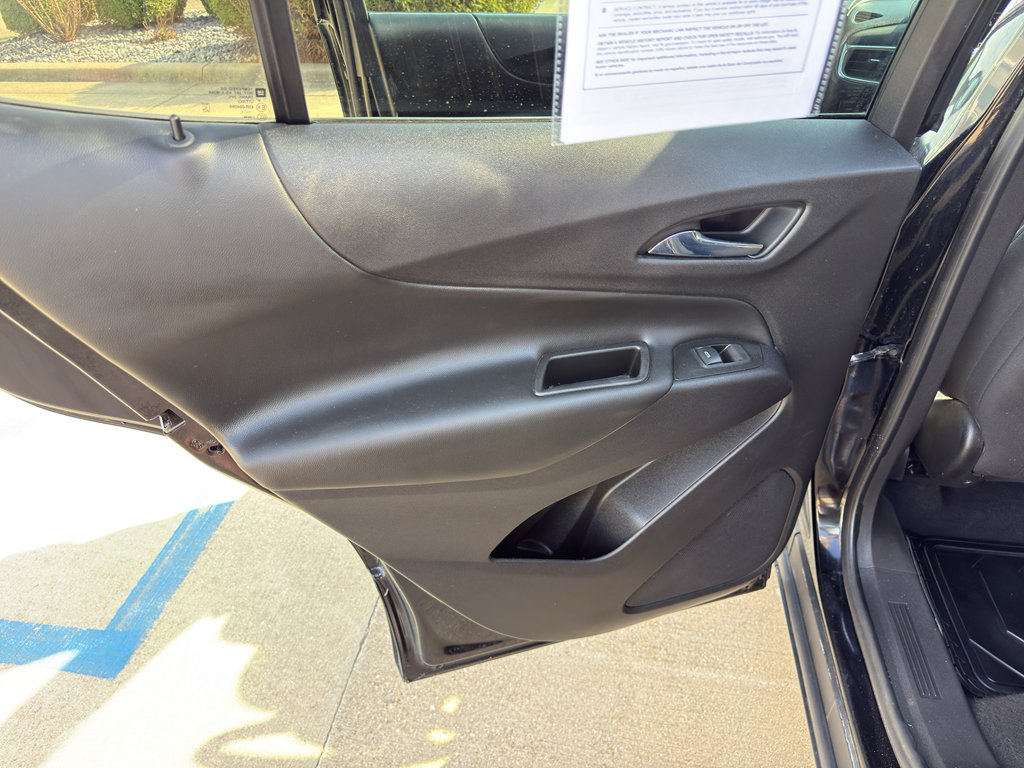 Used 2021 Chevrolet Equinox LT image 13