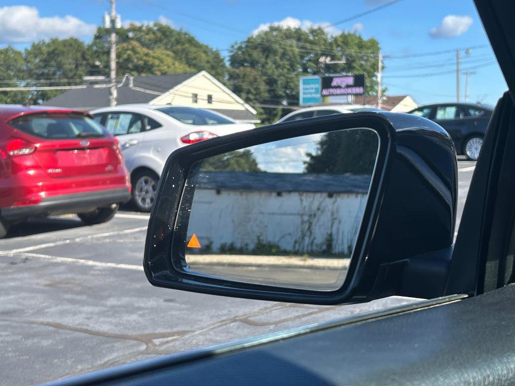 Used 2015 Mercedes-Benz CLA 250 4MATIC image 31