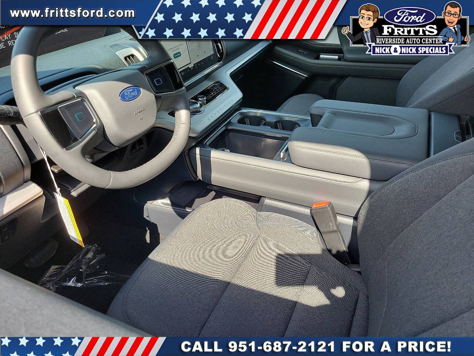 New 2026 Ford Expedition Active RWD image 3
