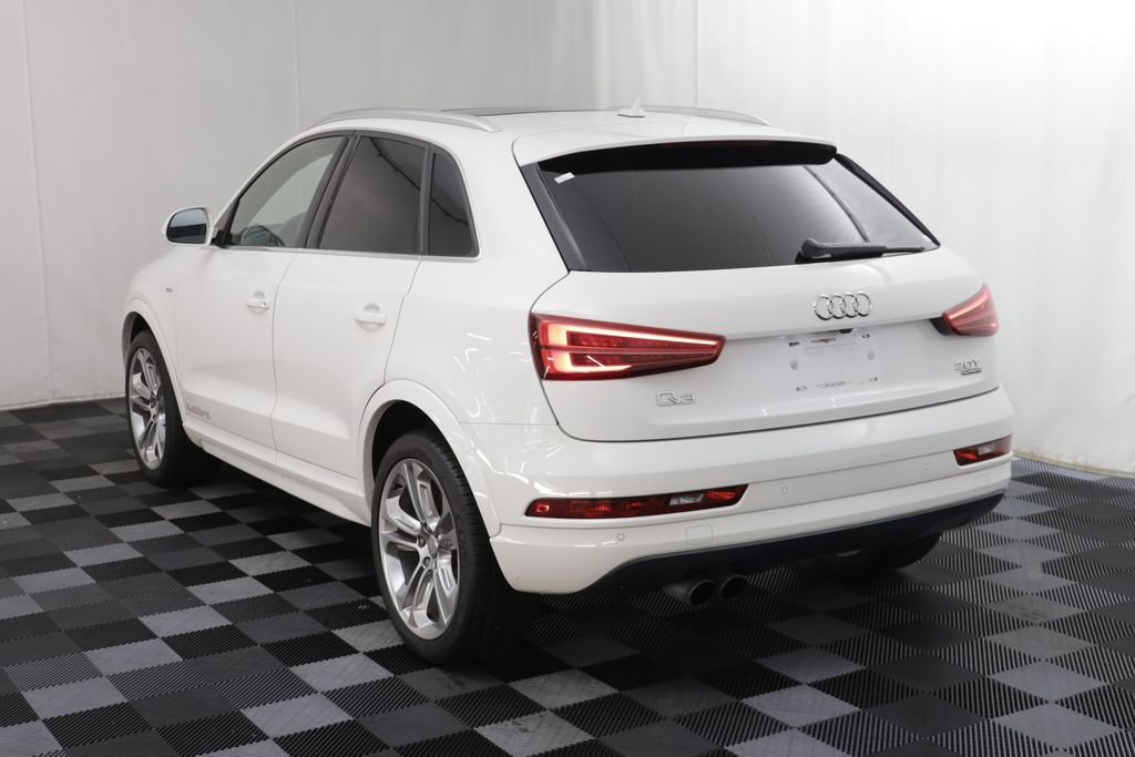 Used 2018 Audi Q3 2.0T Premium Plus w/ Premium Plus Package AWD/4WD image 16