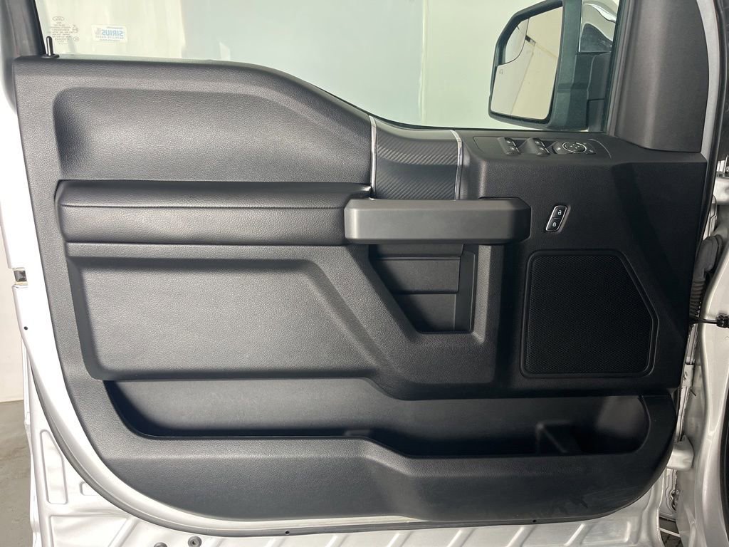 Used 2018 Ford F150 XLT w/ Equipment Group 302A Luxury AWD/4WD image 26