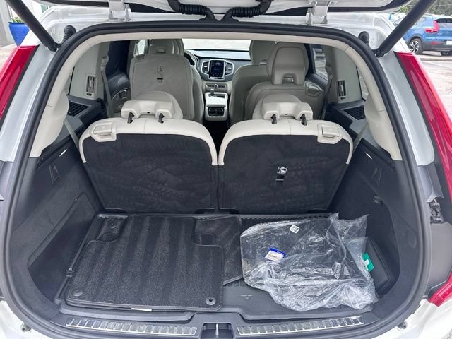 Certified 2024 Volvo XC90 B6 Plus w/ Protection Package Premier AWD/4WD image 9