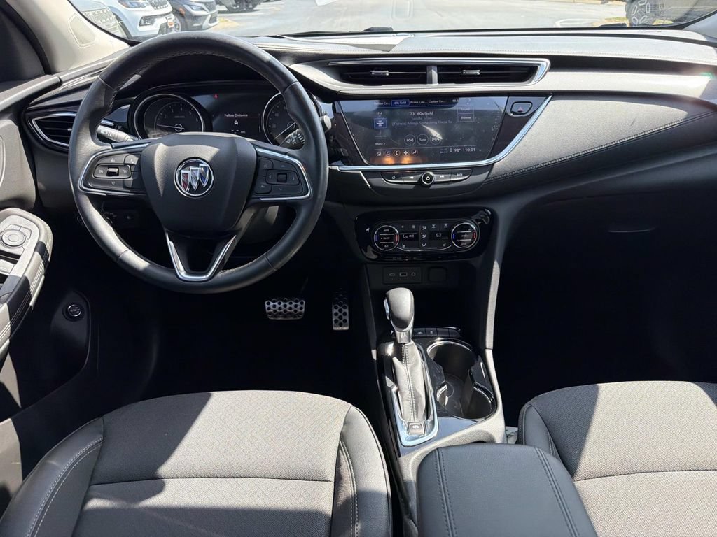 Used 2023 Buick Encore GX Select w/ Sport Touring Package FWD image 18
