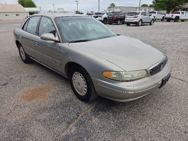 Used 2002 Buick Century Custom w/ Custom Premium Pkg FWD image 4