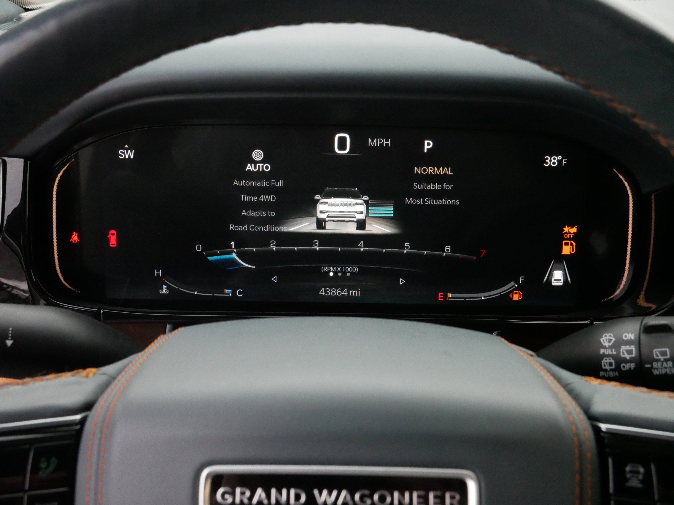 Used 2022 Jeep Grand Wagoneer Series III w/ Rear Seat Video Group 1 image 21