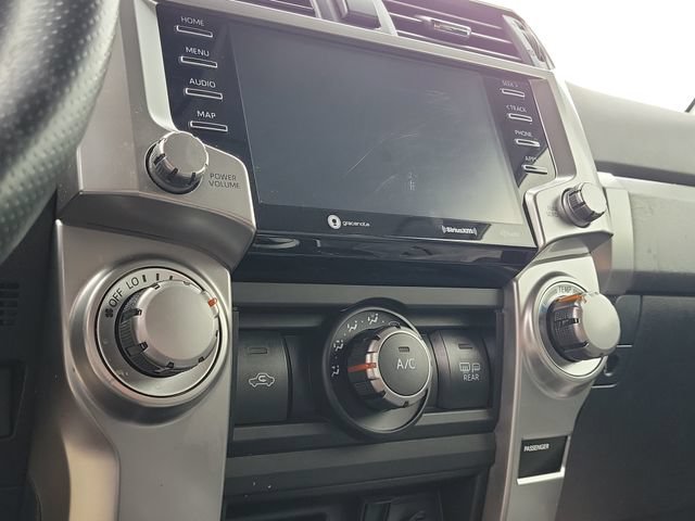Used 2020 Toyota 4Runner SR5 Premium w/ Moonroof Package AWD/4WD image 25