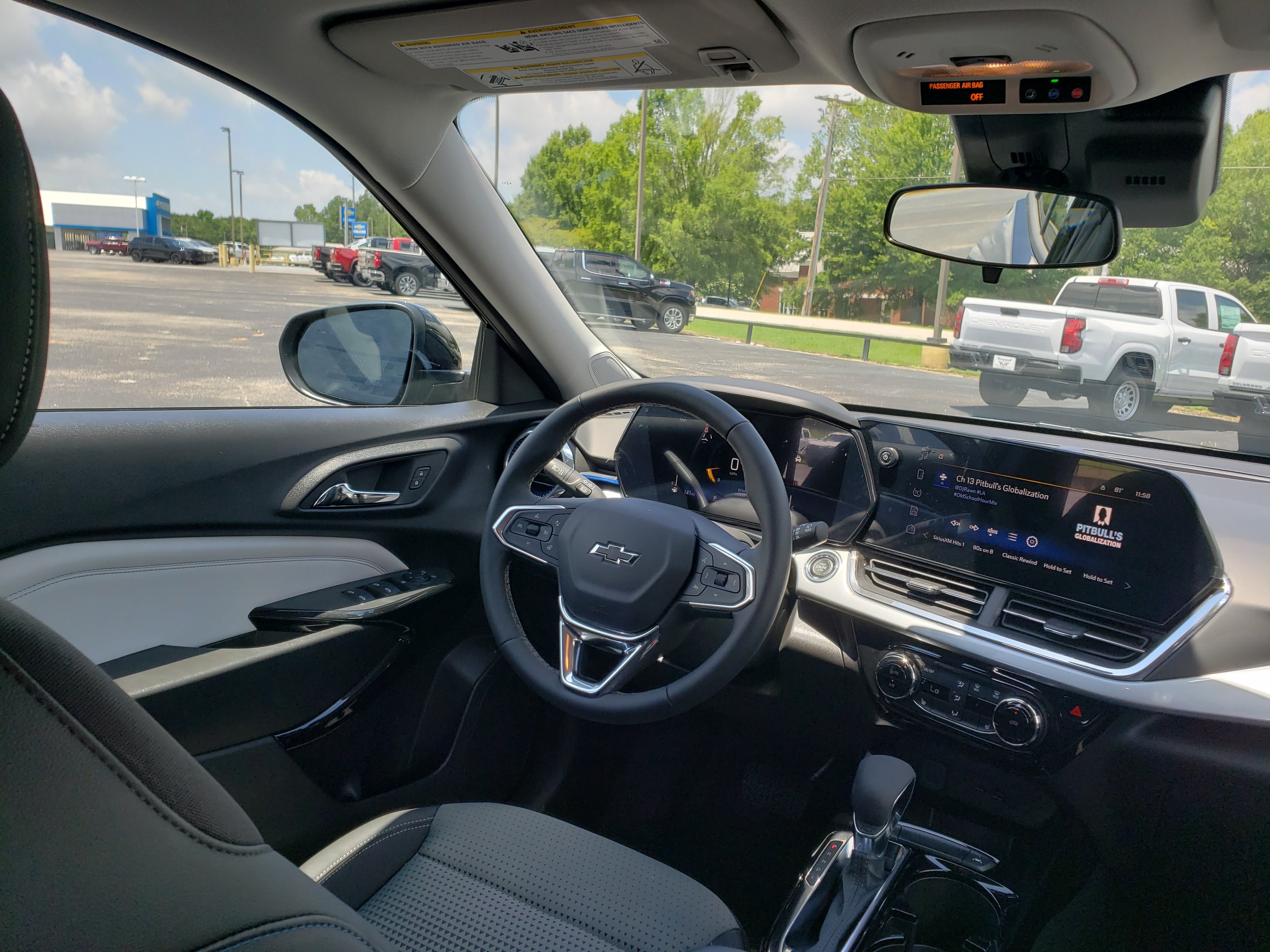 New 2026 Chevrolet Trax LT w/ Driver Confidence Package FWD image 36