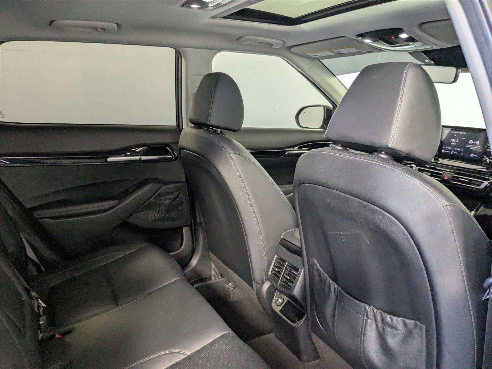 Used 2021 Kia Seltos EX image 30