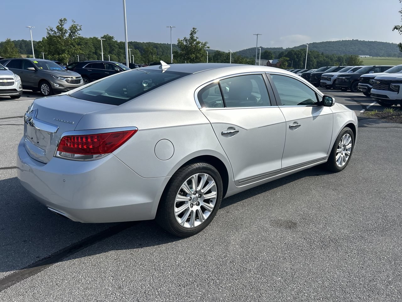 Used 2013 Buick LaCrosse Leather FWD image 7