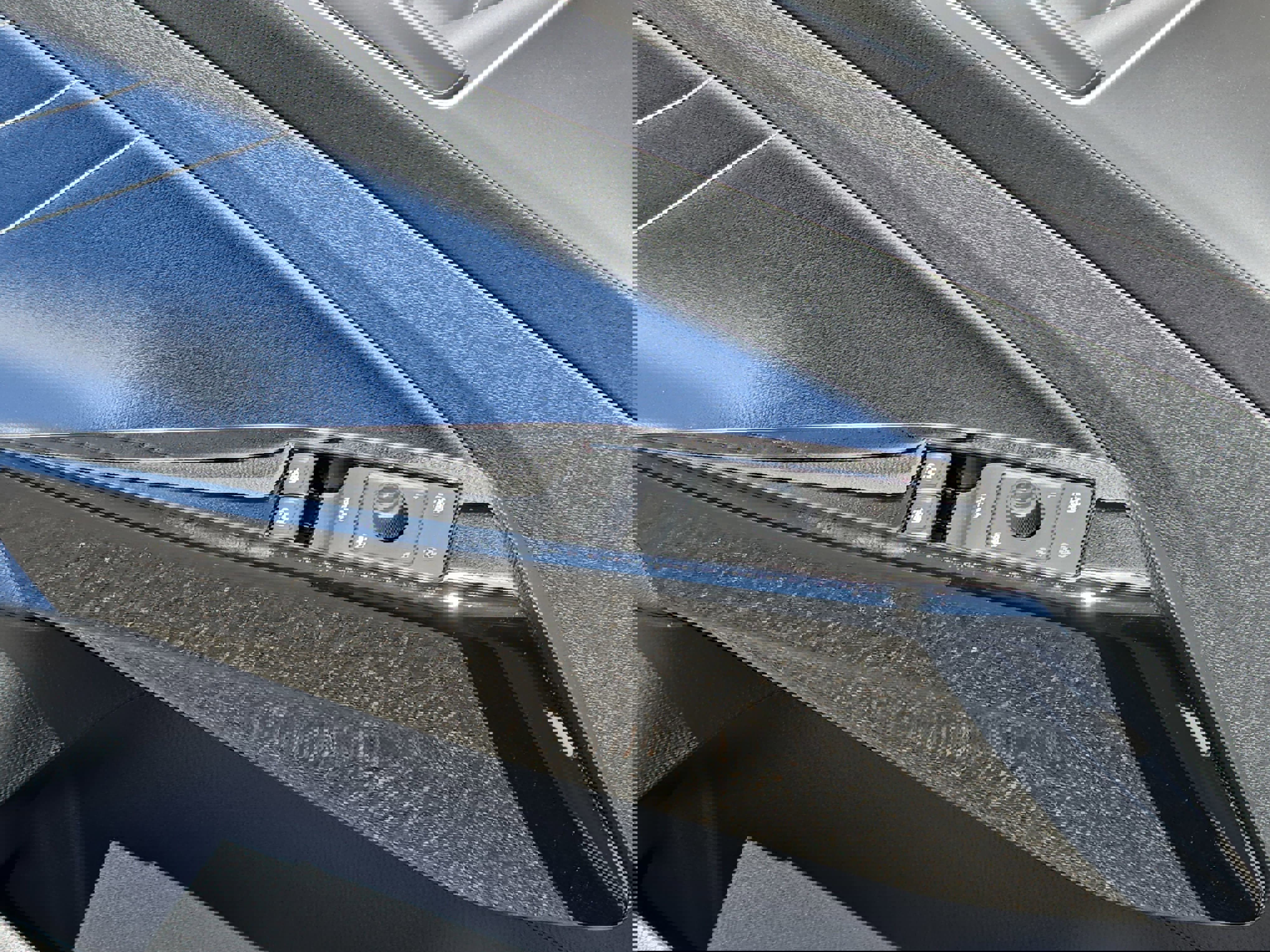 New 2026 Volkswagen ID.4 Pro S image 24