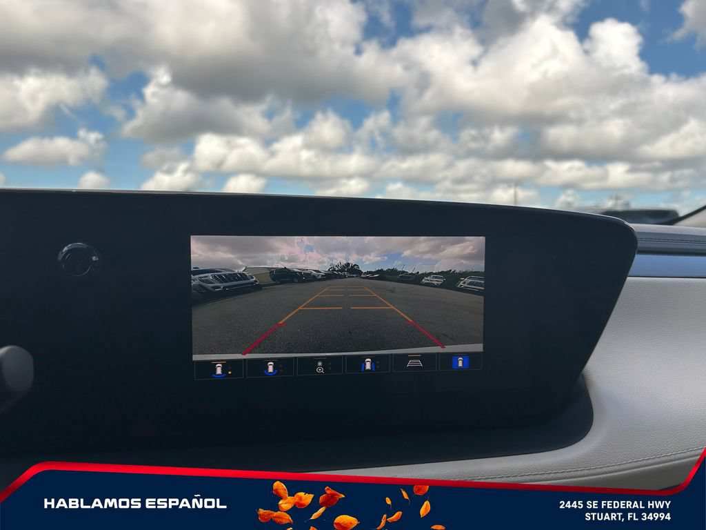 New 2026 Buick Encore GX Avenir w/ Avenir Technology Package FWD image 31
