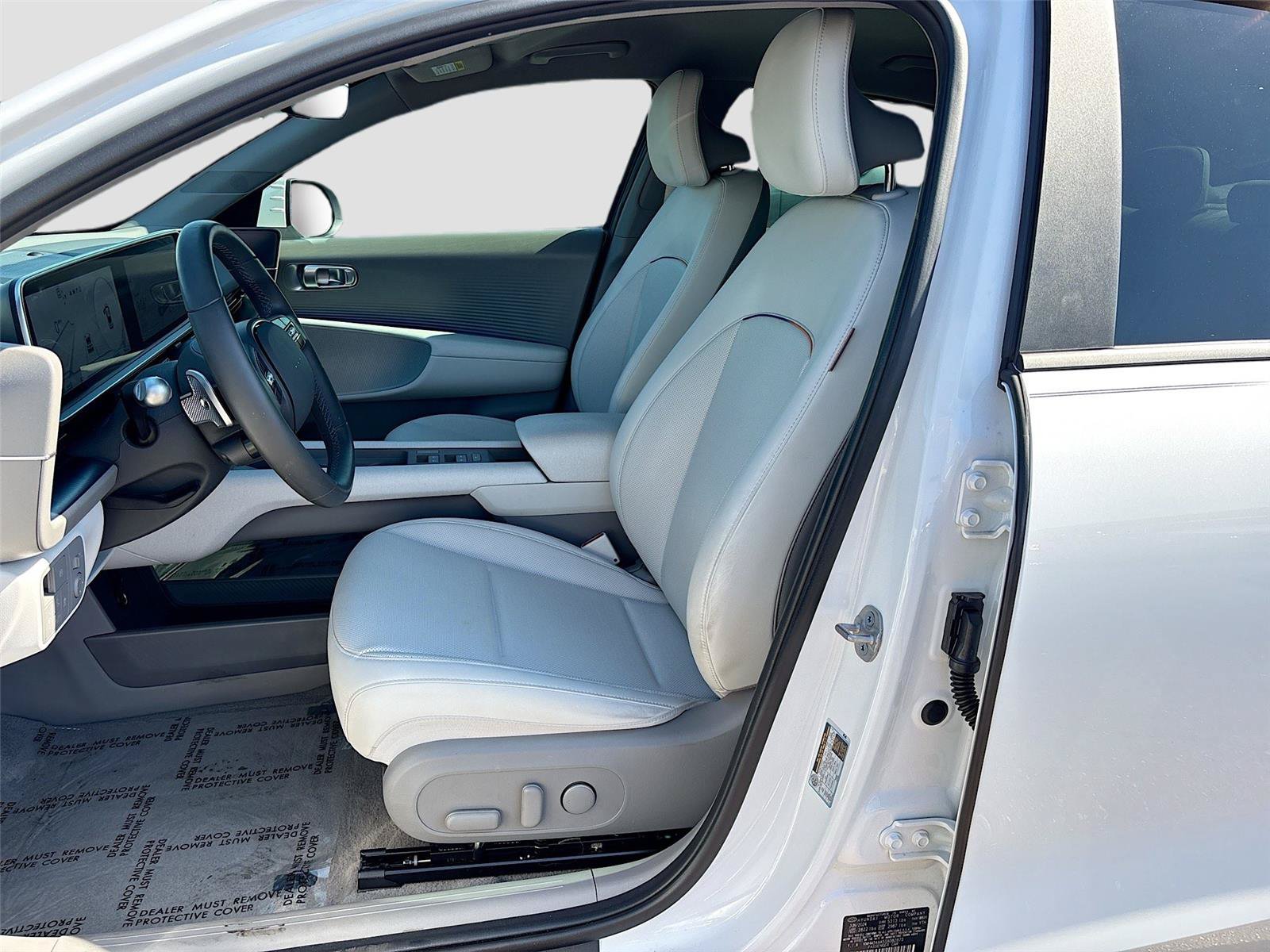 Used 2025 Hyundai Ioniq 6 SEL RWD image 21
