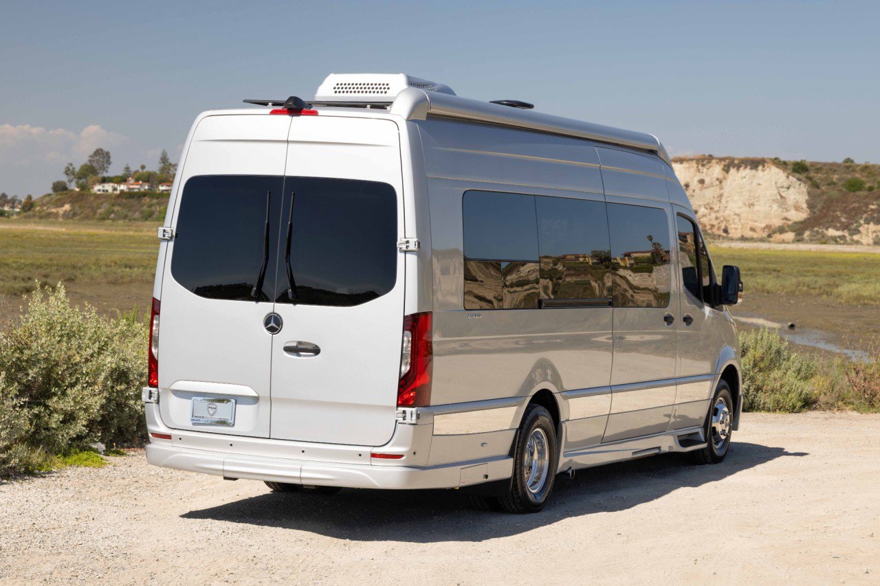 Used 2019 Mercedes-Benz Sprinter 170 image 11