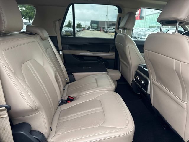 Used 2024 Ford Expedition Max Limited RWD image 10