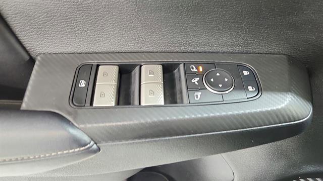 Used 2024 Mitsubishi Outlander SE image 20