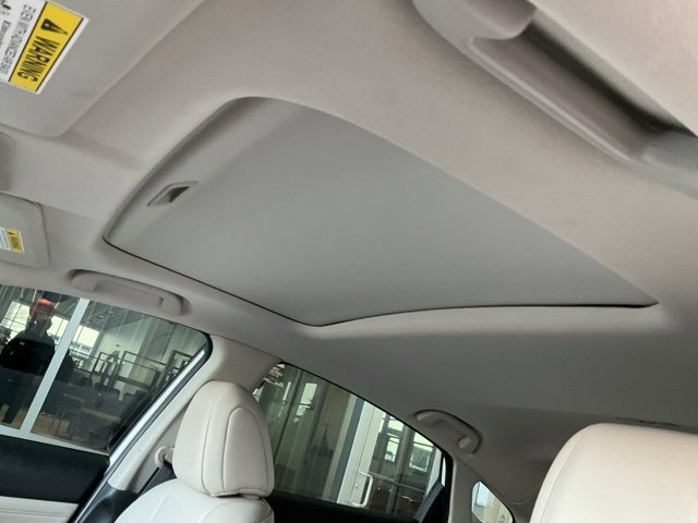 Used 2019 Honda Insight Touring image 7