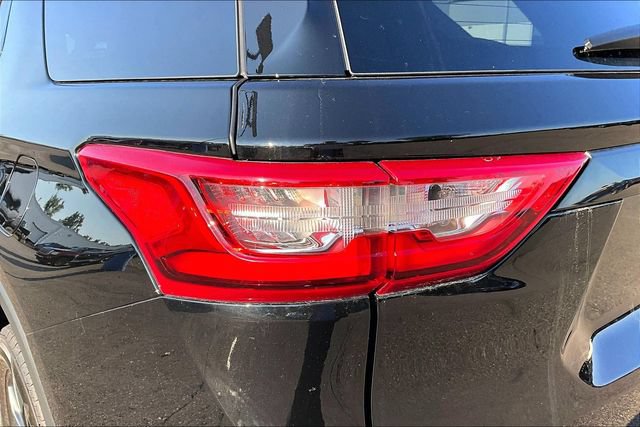 Used 2021 Chevrolet Traverse RS AWD/4WD image 30