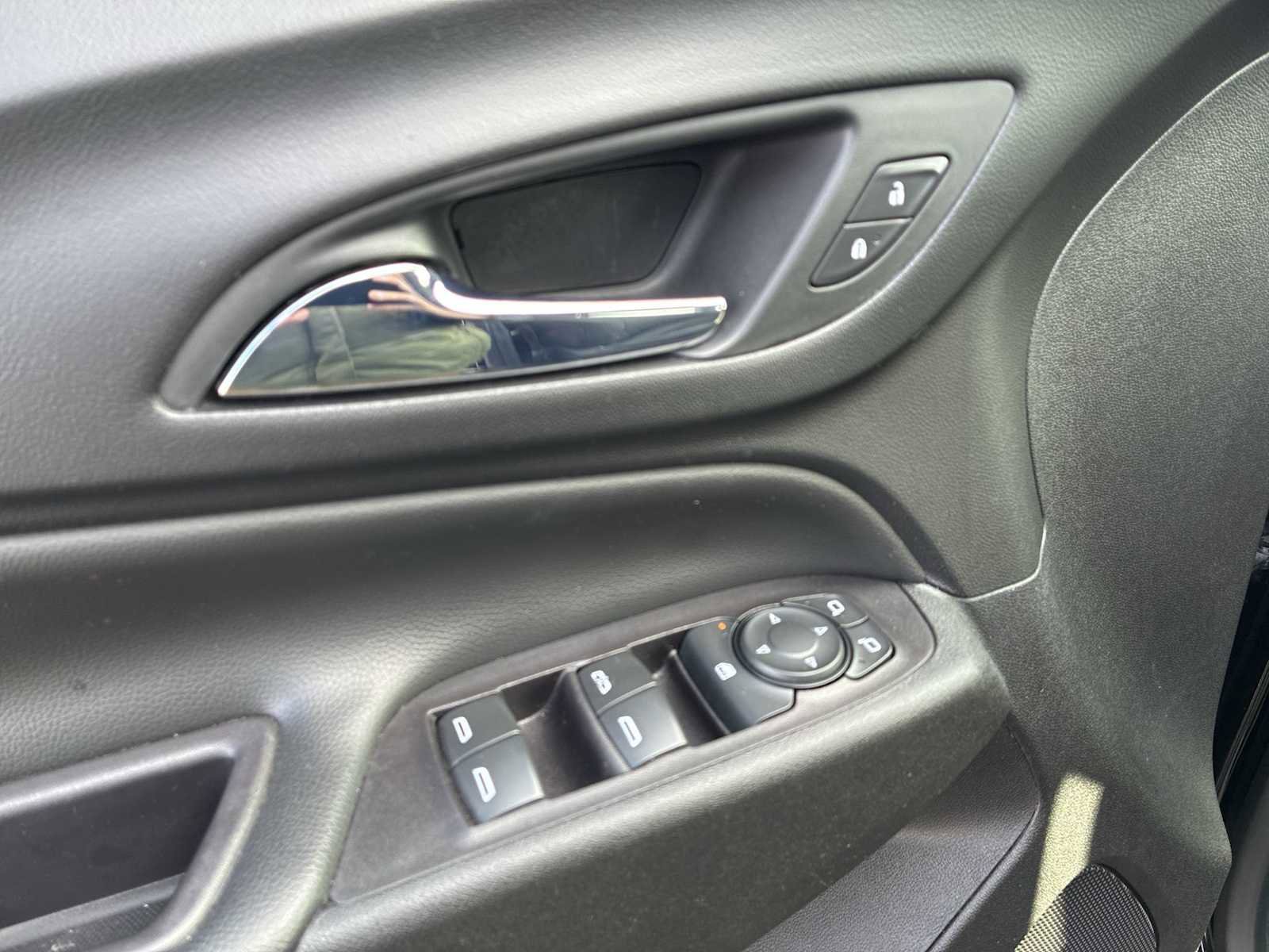 Certified 2020 Chevrolet Equinox LT image 22