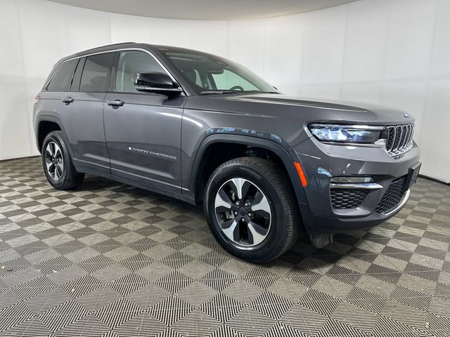 Used 2024 Jeep Grand Cherokee Limited 4xe AWD/4WD image 3