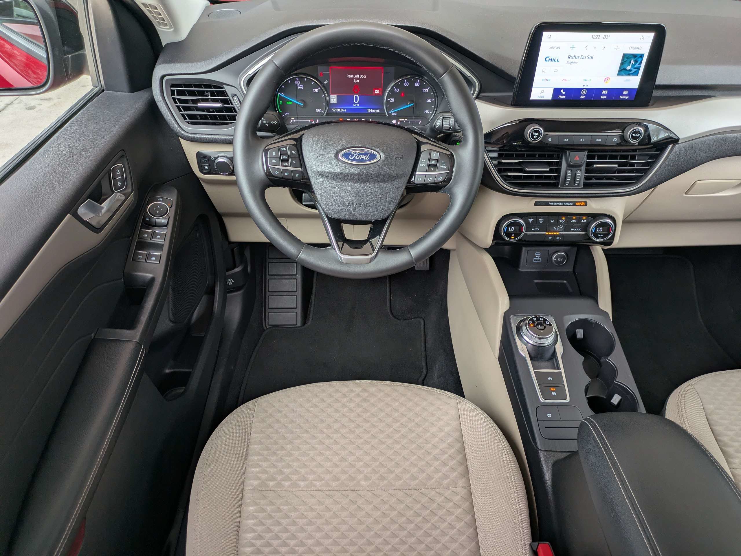 Used 2021 Ford Escape SE w/ SE Sport Appearance Package FWD image 17